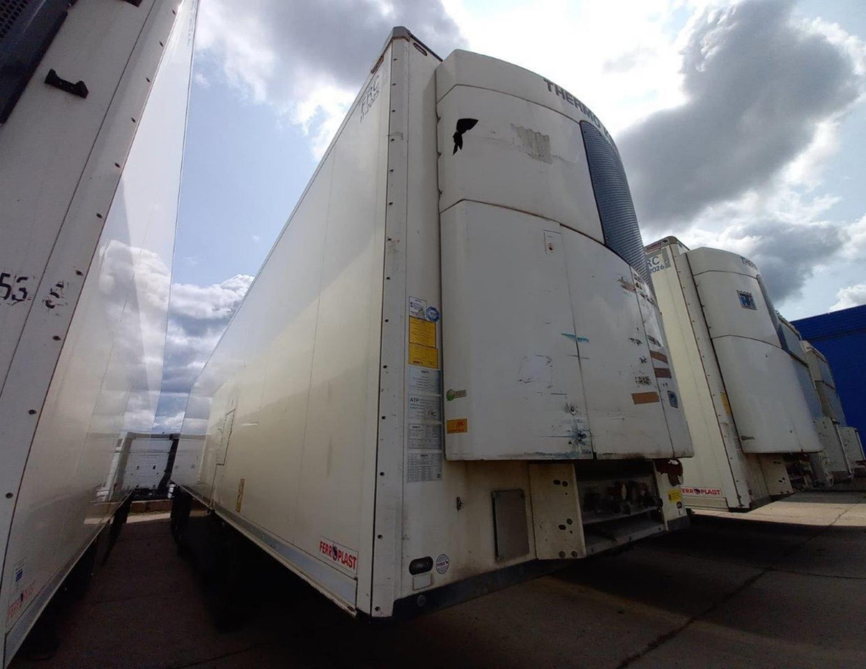 2019/2020 Schmitz Cargobull SKO FP 45 ThermoKing SLXi 300 - Semi-trailer berpendingin: gambar 4 2019/2020 Schmitz Cargobull SKO FP 45 ThermoKing SLXi 300 - Semi-trailer berpendingin: gambar 4