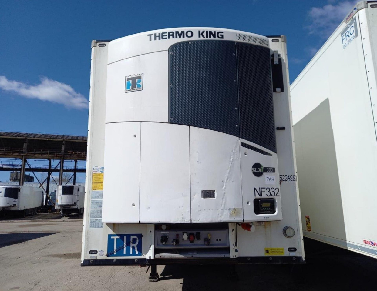 2019/2020 Schmitz Cargobull SKO FP 60 ThermoKing SLXi 300 - Semi-trailer berpendingin: gambar 1 2019/2020 Schmitz Cargobull SKO FP 60 ThermoKing SLXi 300 - Semi-trailer berpendingin: gambar 1
