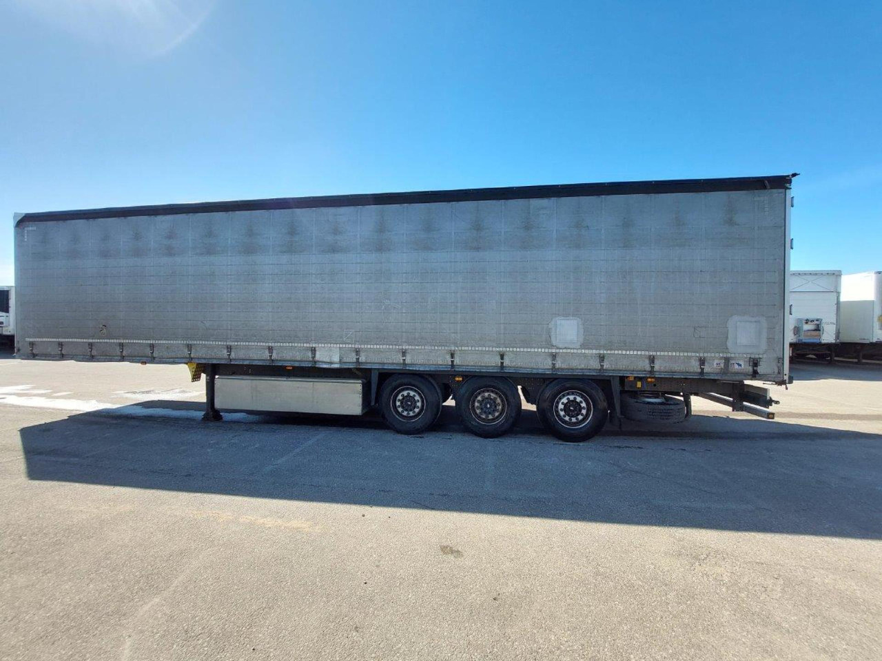 2019 Schmitz Cargobull SCS24/L Lifting Axle - Semi-trailer dengan terpal samping: gambar 3 2019 Schmitz Cargobull SCS24/L Lifting Axle - Semi-trailer dengan terpal samping: gambar 3