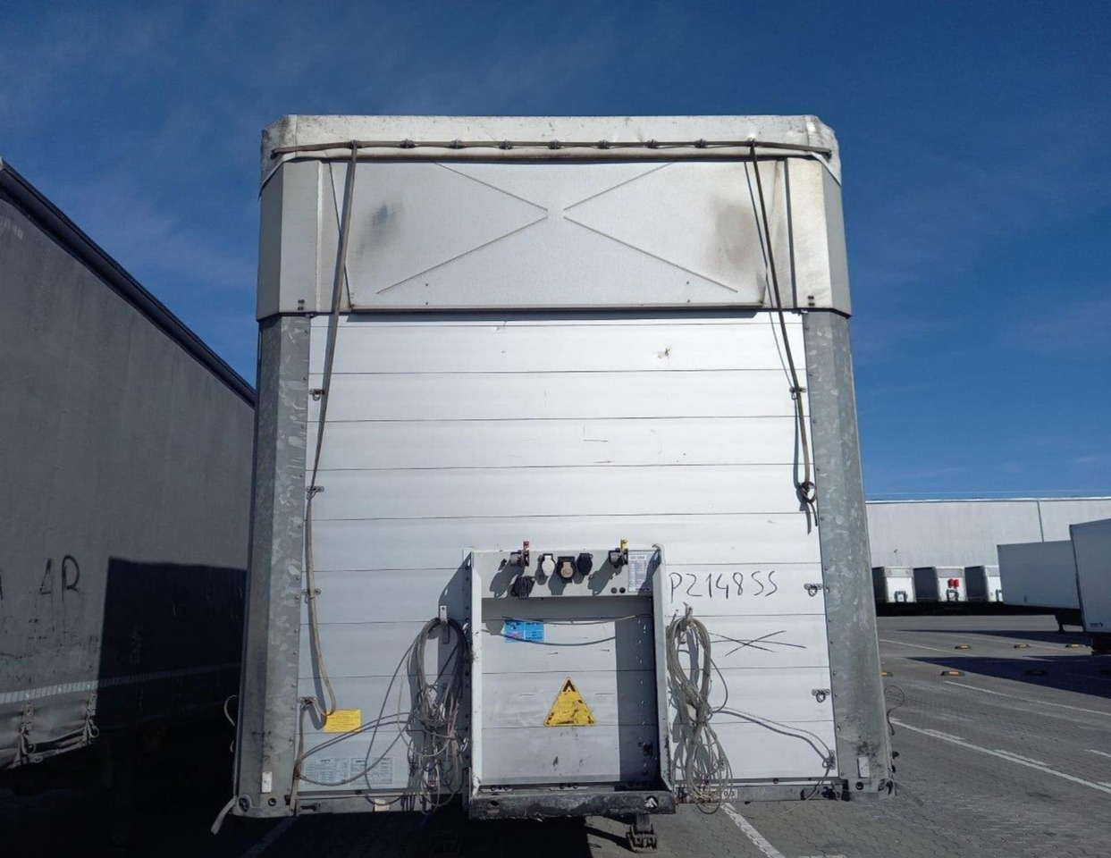 2019 Schmitz Cargobull SCS24/L Varios - Semi-trailer dengan terpal samping: gambar 1 2019 Schmitz Cargobull SCS24/L Varios - Semi-trailer dengan terpal samping: gambar 1