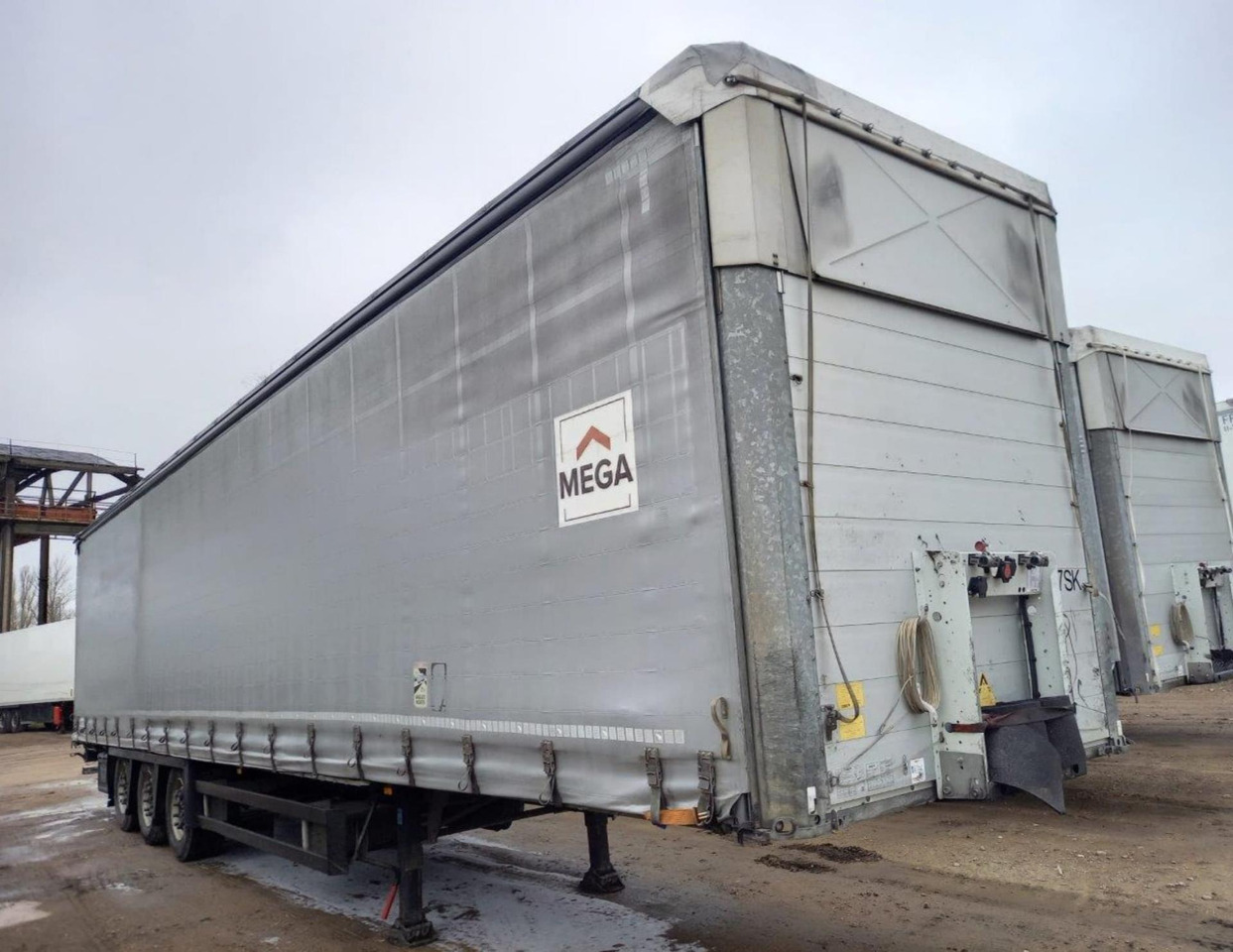 2019 Schmitz Cargobull SCS24/L Varios - Semi-trailer dengan terpal samping: gambar 2 2019 Schmitz Cargobull SCS24/L Varios - Semi-trailer dengan terpal samping: gambar 2