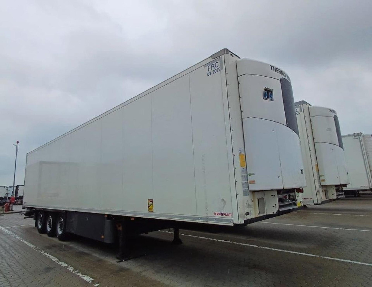 2019 Schmitz Cargobull SKO Double Deck FP 60 ThermoKing SLXi 300 - Semi-trailer berpendingin: gambar 4 2019 Schmitz Cargobull SKO Double Deck FP 60 ThermoKing SLXi 300 - Semi-trailer berpendingin: gambar 4