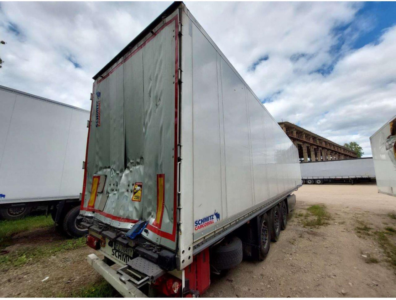 2021 Schmitz Cargobull SKO FP 25 Lifting axle - Semi-trailer berpendingin: gambar 4 2021 Schmitz Cargobull SKO FP 25 Lifting axle - Semi-trailer berpendingin: gambar 4
