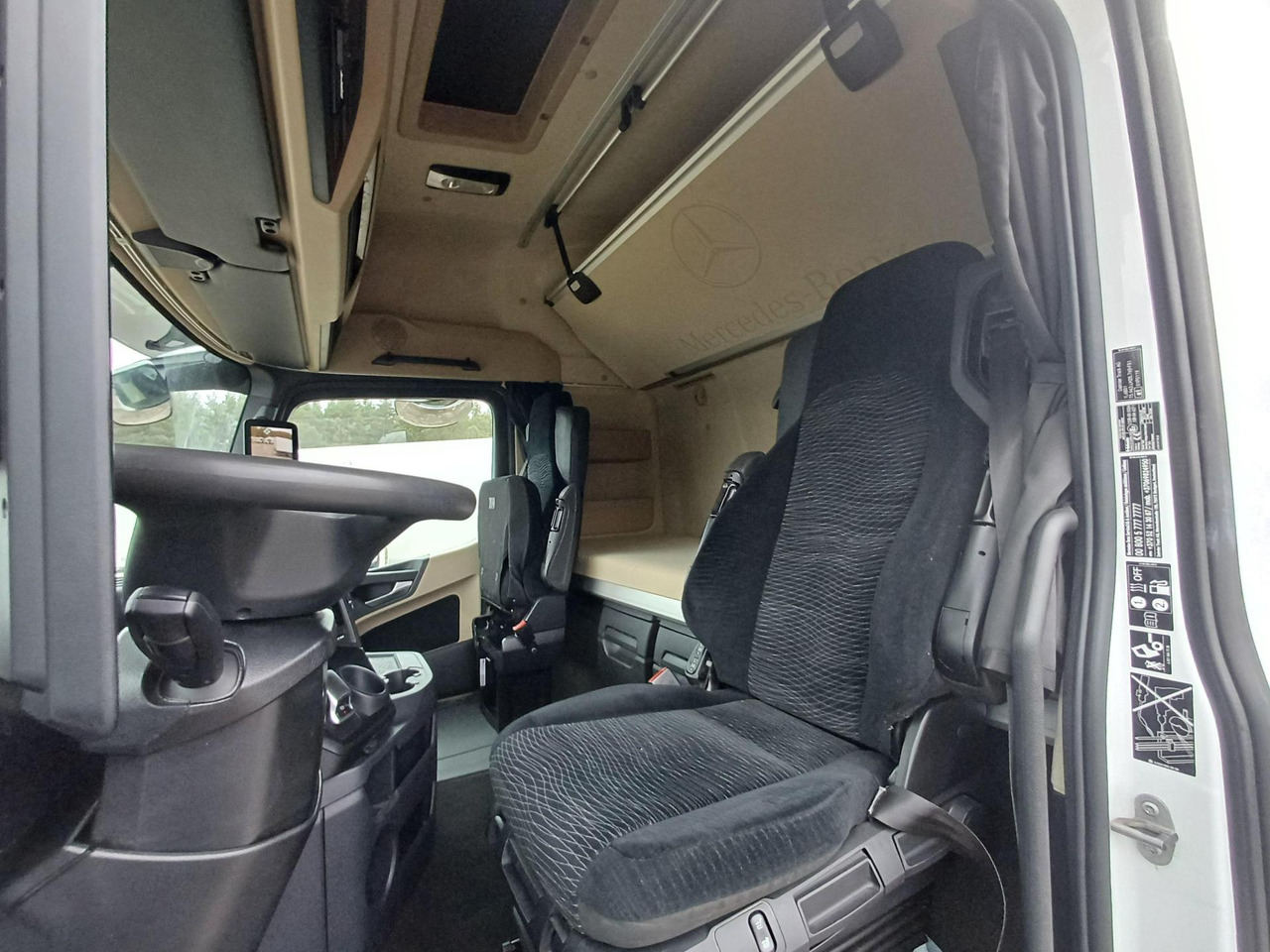 2021 Mercedes-Benz Actros 5 1845 BigSpace - Peralatan lainnya: gambar 5 2021 Mercedes-Benz Actros 5 1845 BigSpace - Peralatan lainnya: gambar 5