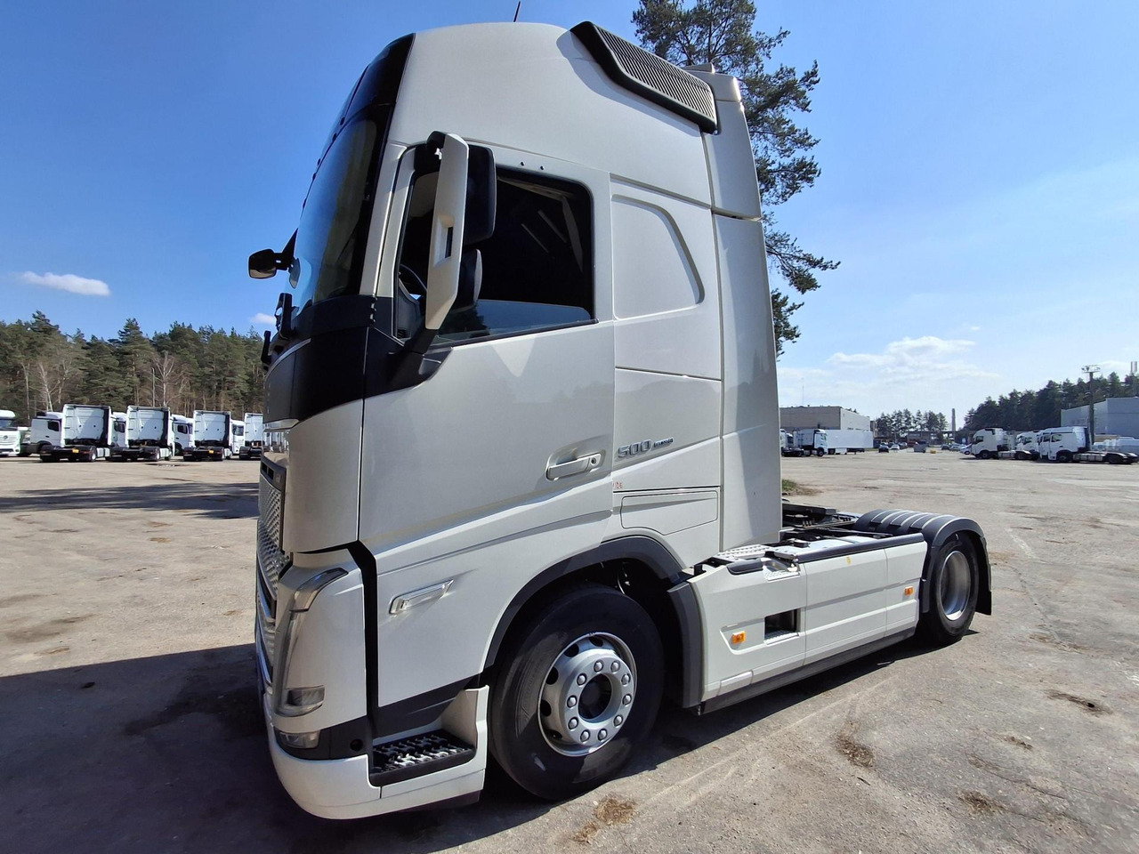 2022/2023 Volvo FH 500 Globetrotter XL - Tractor head: gambar 1 2022/2023 Volvo FH 500 Globetrotter XL - Tractor head: gambar 1