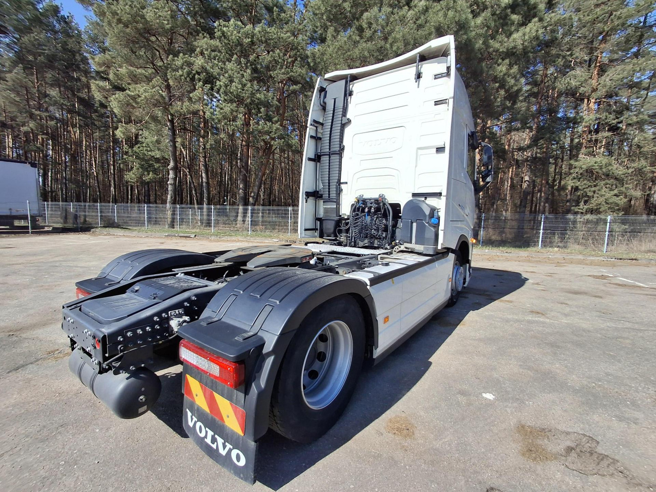 2022/2023 Volvo FH 500 Globetrotter XL - Tractor head: gambar 4 2022/2023 Volvo FH 500 Globetrotter XL - Tractor head: gambar 4