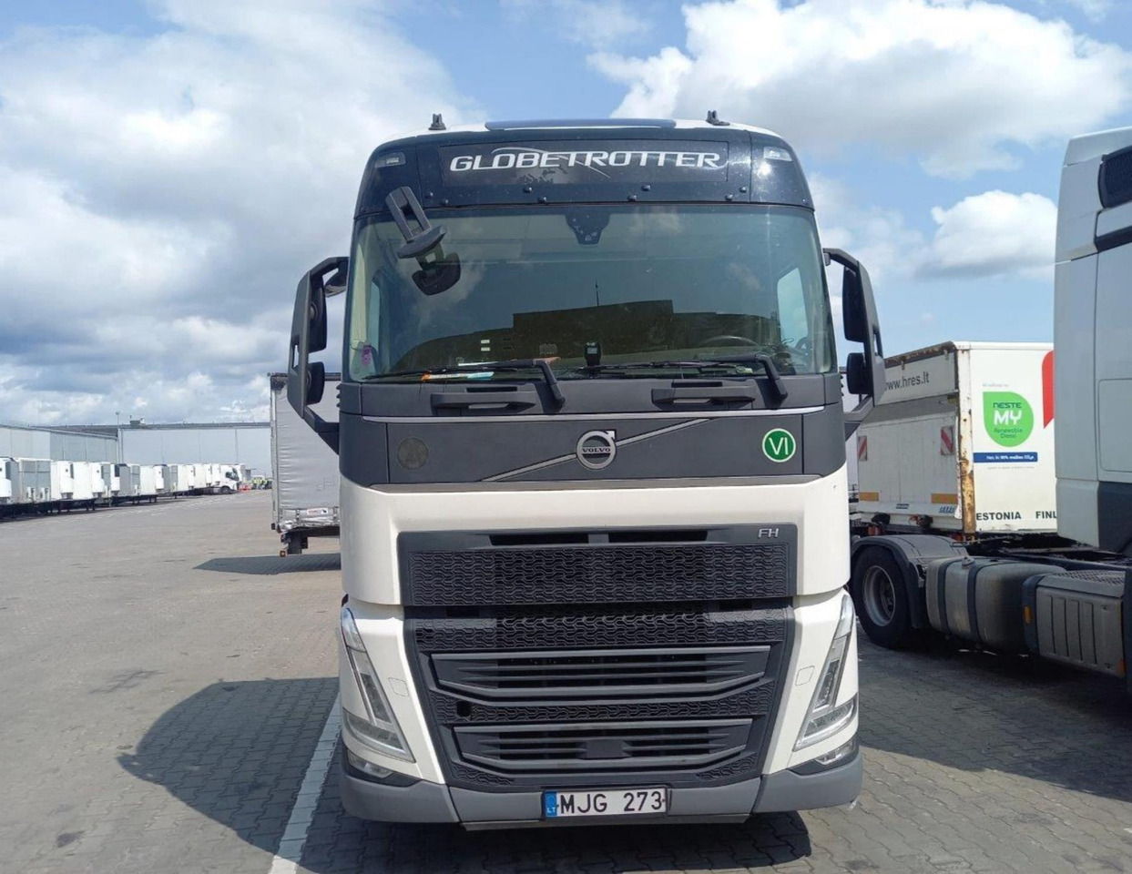 2022 Volvo FH 460 Globetrotter XL Varios i-Save I-ParkCool - Tractor head: gambar 1 2022 Volvo FH 460 Globetrotter XL Varios i-Save I-ParkCool - Tractor head: gambar 1