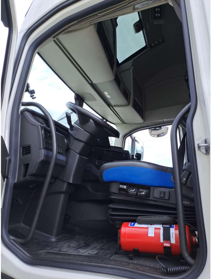 2023 Volvo FH 460 Globetrotter XL Varios i-Save - Tractor head: gambar 5 2023 Volvo FH 460 Globetrotter XL Varios i-Save - Tractor head: gambar 5