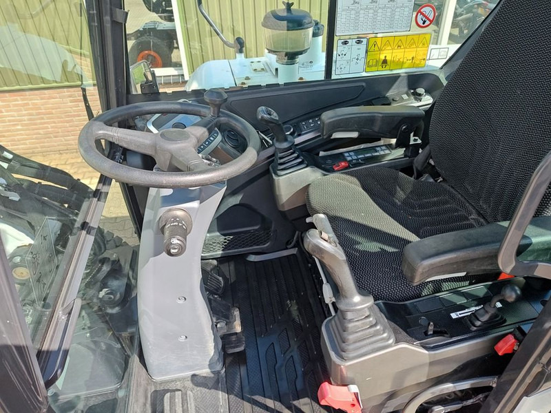 Ekskavator roda Bobcat E57W: gambar 7