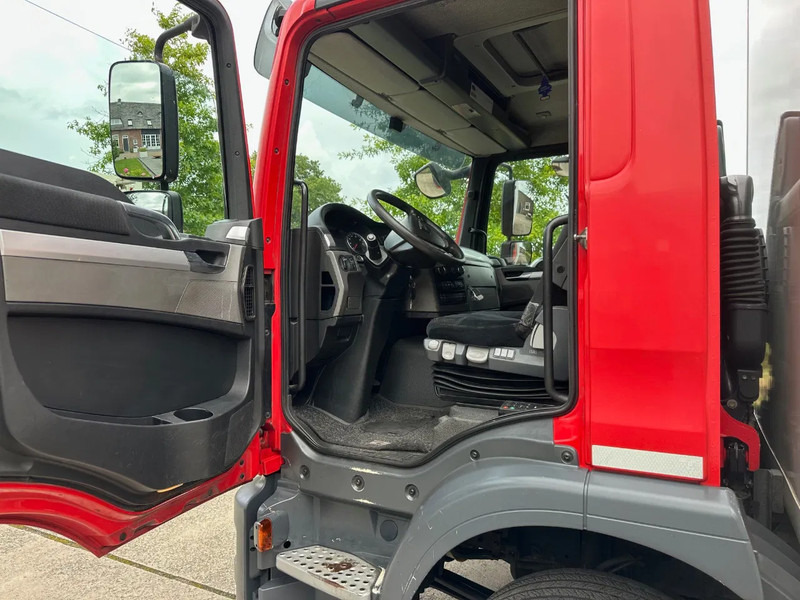 MAN TGM 15.250 / NL TRUCK / EURO 6 / NEW TYRES / NEW TACHO!! / BOX + LOADLIFT 2t - Truk box: gambar 4 MAN TGM 15.250 / NL TRUCK / EURO 6 / NEW TYRES / NEW TACHO!! / BOX + LOADLIFT 2t - Truk box: gambar 4