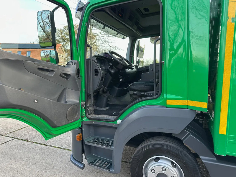 Mercedes-Benz Atego 1018 / NL TRUCK / AIRCO / BOX+LIFT+SIDE DOOR / AUTOMATIC - Truk box: gambar 4 Mercedes-Benz Atego 1018 / NL TRUCK / AIRCO / BOX+LIFT+SIDE DOOR / AUTOMATIC - Truk box: gambar 4