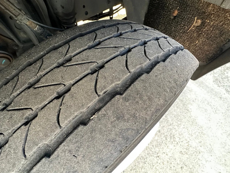 Mercedes-Benz Atego 1018 / NL TRUCK / EURO 6 / AIRCO / BOX+LIFT+SIDE DOOR / AUTOMATIC - Truk box: gambar 5 Mercedes-Benz Atego 1018 / NL TRUCK / EURO 6 / AIRCO / BOX+LIFT+SIDE DOOR / AUTOMATIC - Truk box: gambar 5