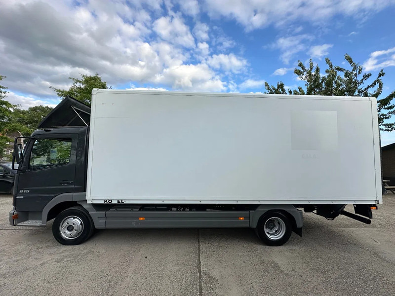 Mercedes-Benz Atego 815 / NL TRUCK / EURO 2 / BOX + LIFT / LOW KM / GOOD CONDITION / 7,5t - Truk box: gambar 4 Mercedes-Benz Atego 815 / NL TRUCK / EURO 2 / BOX + LIFT / LOW KM / GOOD CONDITION / 7,5t - Truk box: gambar 4