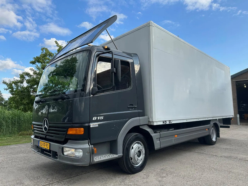 Mercedes-Benz Atego 815 / NL TRUCK / EURO 2 / BOX + LIFT / LOW KM / GOOD CONDITION / 7,5t - Truk box: gambar 1 Mercedes-Benz Atego 815 / NL TRUCK / EURO 2 / BOX + LIFT / LOW KM / GOOD CONDITION / 7,5t - Truk box: gambar 1