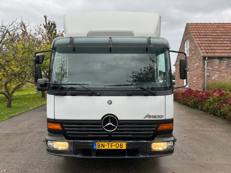 Mercedes-Benz Atego 815 / NL TRUCK / EURO 3 / LOW KM / BOX+LIFT / MANUAL / ANALOG TACHO - Truk box: gambar 2 Mercedes-Benz Atego 815 / NL TRUCK / EURO 3 / LOW KM / BOX+LIFT / MANUAL / ANALOG TACHO - Truk box: gambar 2