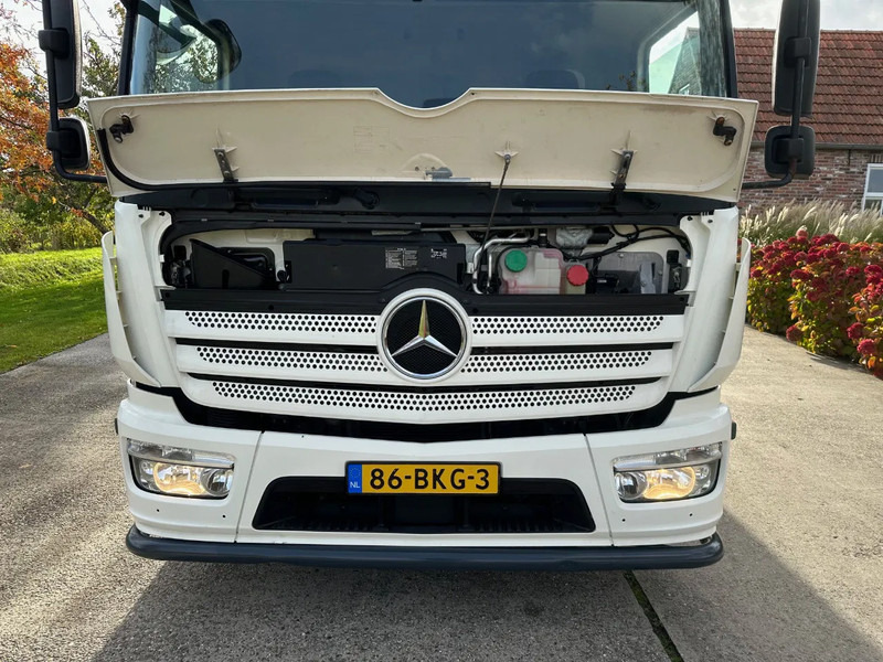 Mercedes-Benz Atego 916 / NL TRUCK / EURO 6 / TOP CONDITION!! / ELEC. SLIDING DOOR+DOUBLE SIDE DOOR+STEP / NEW TACHO - Truk box: gambar 3 Mercedes-Benz Atego 916 / NL TRUCK / EURO 6 / TOP CONDITION!! / ELEC. SLIDING DOOR+DOUBLE SIDE DOOR+STEP / NEW TACHO - Truk box: gambar 3