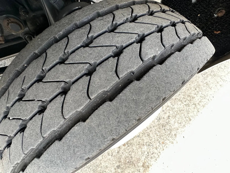 Mercedes-Benz Atego 916 / NL TRUCK / EURO 6 / TOP CONDITION!! / ELEC. SLIDING DOOR+DOUBLE SIDE DOOR+STEP / NEW TACHO - Truk box: gambar 5 Mercedes-Benz Atego 916 / NL TRUCK / EURO 6 / TOP CONDITION!! / ELEC. SLIDING DOOR+DOUBLE SIDE DOOR+STEP / NEW TACHO - Truk box: gambar 5