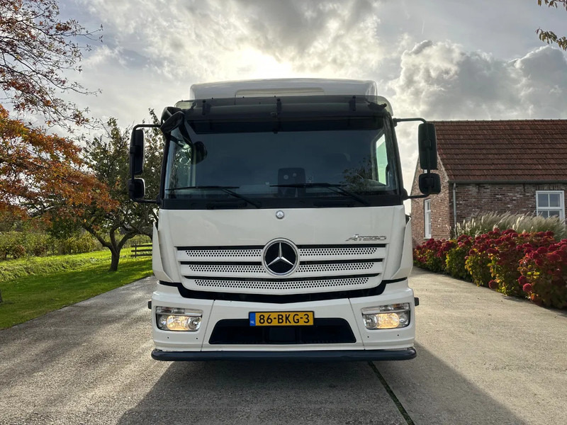Mercedes-Benz Atego 916 / NL TRUCK / EURO 6 / TOP CONDITION!! / ELEC. SLIDING DOOR+DOUBLE SIDE DOOR+STEP / NEW TACHO - Truk box: gambar 2 Mercedes-Benz Atego 916 / NL TRUCK / EURO 6 / TOP CONDITION!! / ELEC. SLIDING DOOR+DOUBLE SIDE DOOR+STEP / NEW TACHO - Truk box: gambar 2
