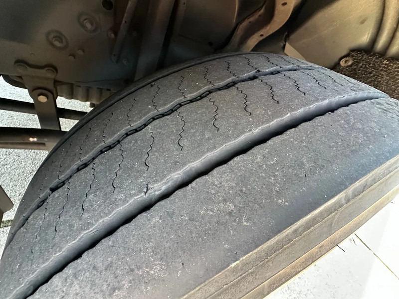 Scania P280 / NL TRUCK / EURO 6 / FULL AIR / CARRIER SUPRA 1250 / TOPCONDITION / LIFT+DOORS - Truk berpendingin: gambar 5 Scania P280 / NL TRUCK / EURO 6 / FULL AIR / CARRIER SUPRA 1250 / TOPCONDITION / LIFT+DOORS - Truk berpendingin: gambar 5