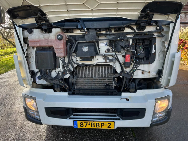 Volvo FL / THERMOKING TS 300 + HEATER FOR PLANTS / EURO5 / SIDE DOOR - Truk berpendingin: gambar 4 Volvo FL / THERMOKING TS 300 + HEATER FOR PLANTS / EURO5 / SIDE DOOR - Truk berpendingin: gambar 4