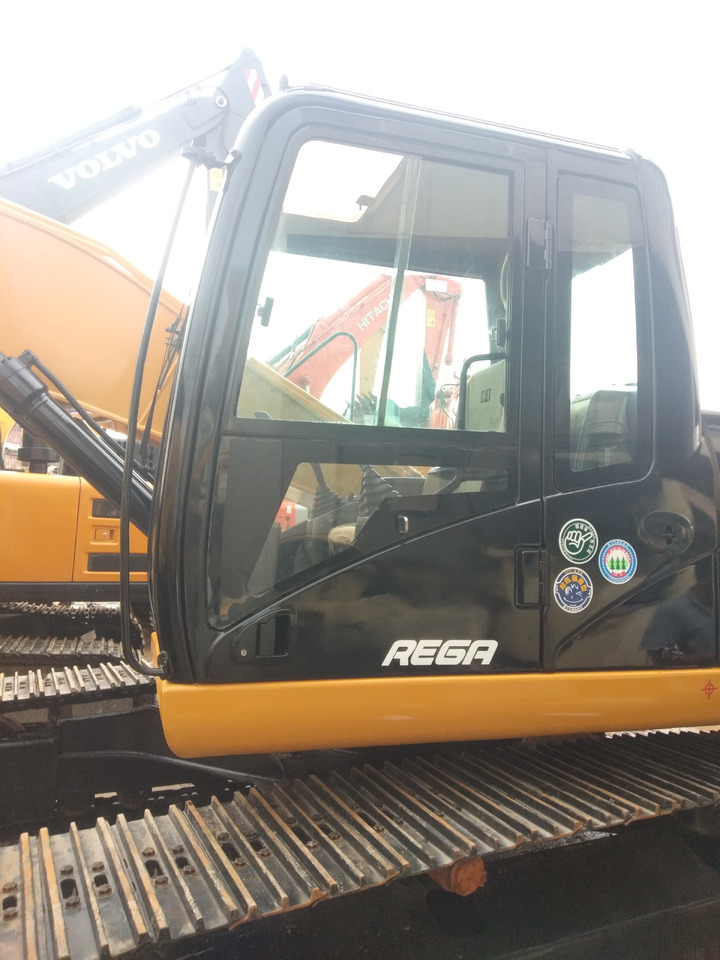 CATERPILLAR 323DL - Ekskavator perayap: gambar 3 CATERPILLAR 323DL - Ekskavator perayap: gambar 3