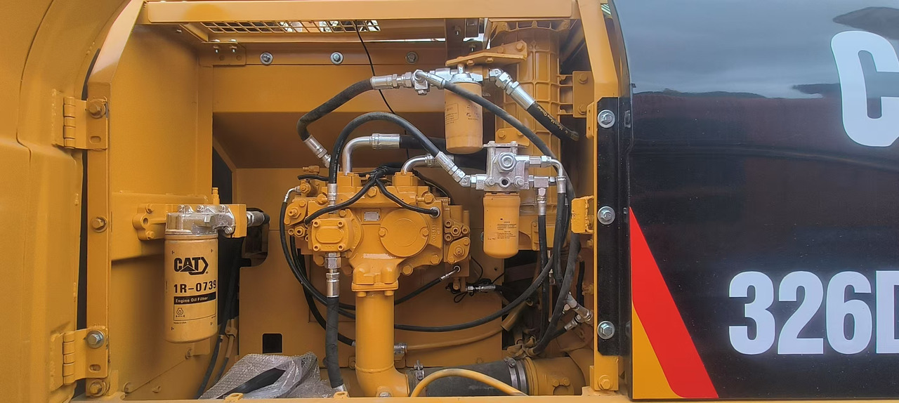 CATERPILLAR 326D2L - Ekskavator: gambar 3 CATERPILLAR 326D2L - Ekskavator: gambar 3