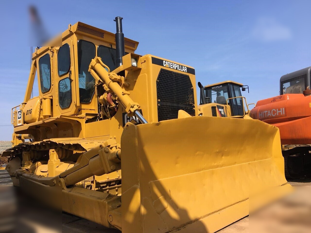 CATERPILLAR D7G - Bulldozer: gambar 1 CATERPILLAR D7G - Bulldozer: gambar 1
