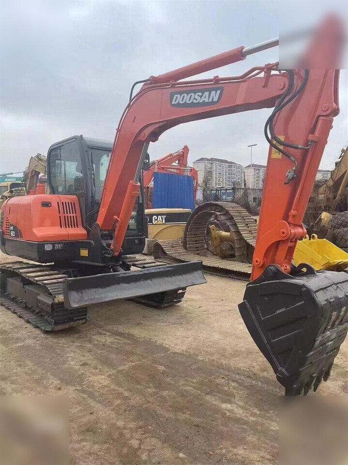 DOOSAN DX60 - Ekskavator perayap: gambar 4 DOOSAN DX60 - Ekskavator perayap: gambar 4