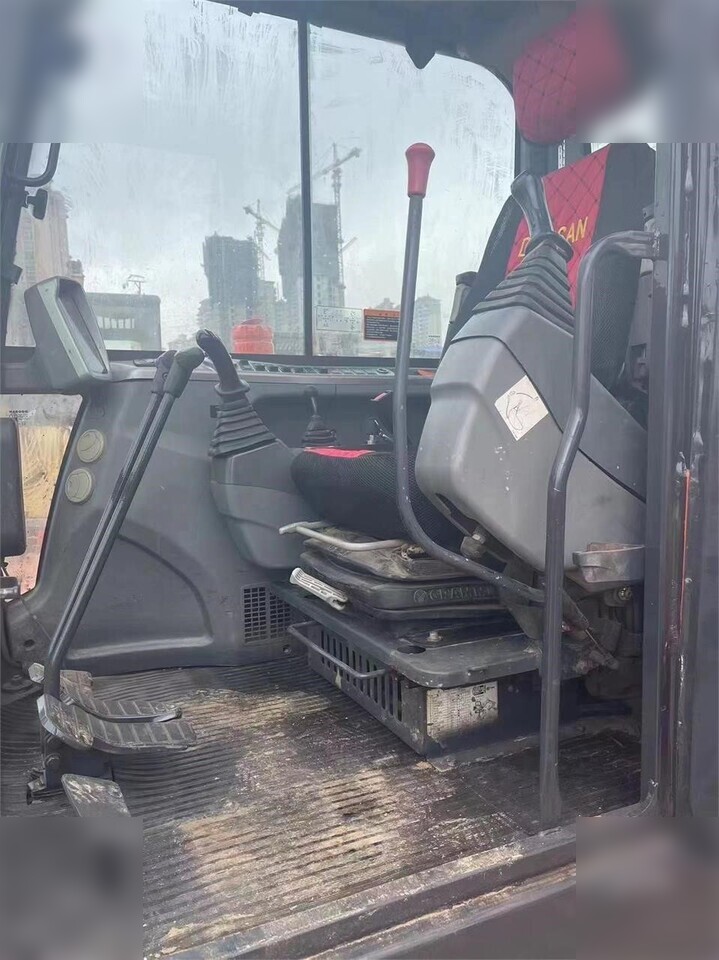 DOOSAN DX60 - Ekskavator perayap: gambar 3 DOOSAN DX60 - Ekskavator perayap: gambar 3