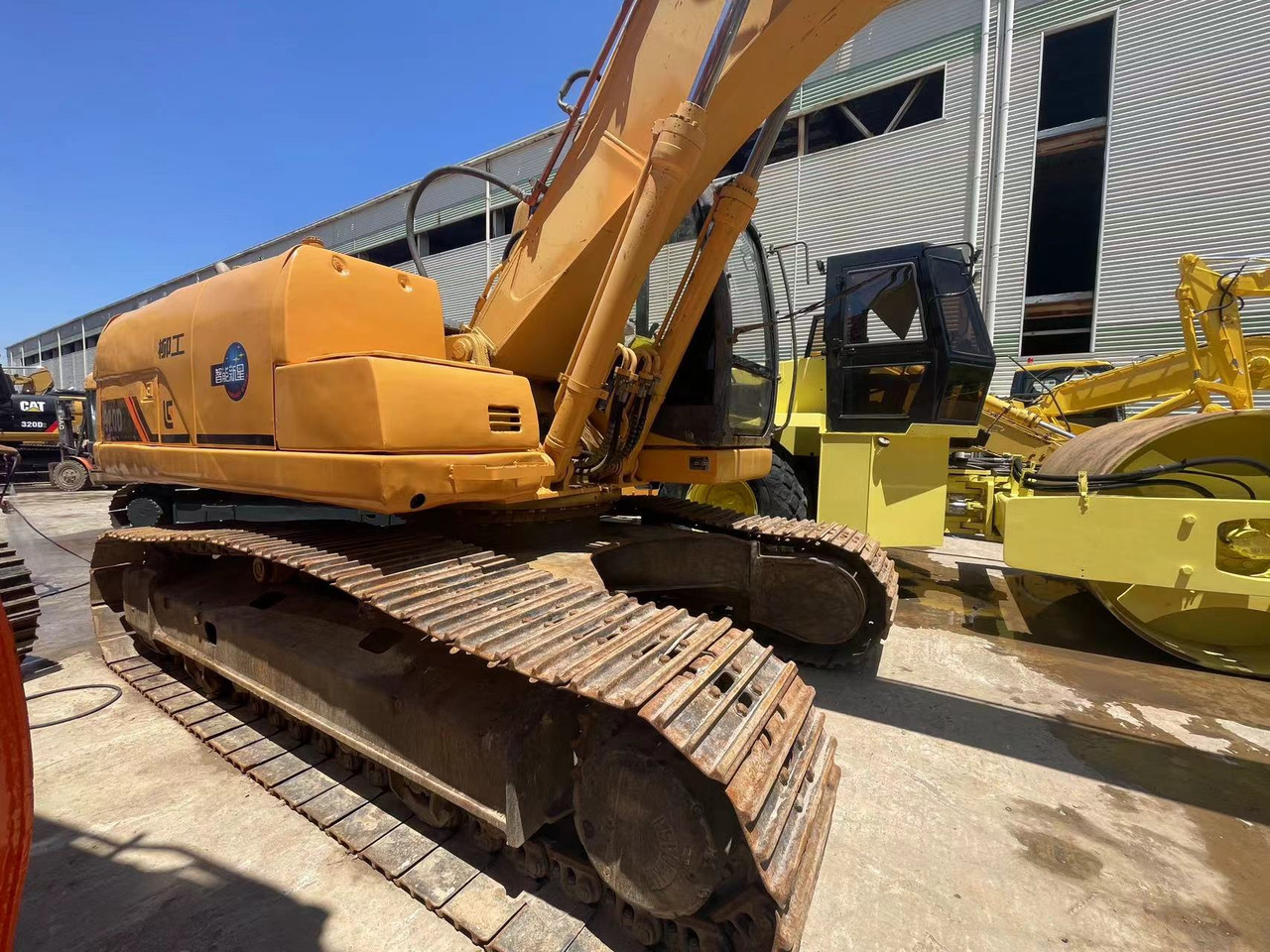 LIUGONG 920D - Ekskavator perayap: gambar 1 LIUGONG 920D - Ekskavator perayap: gambar 1