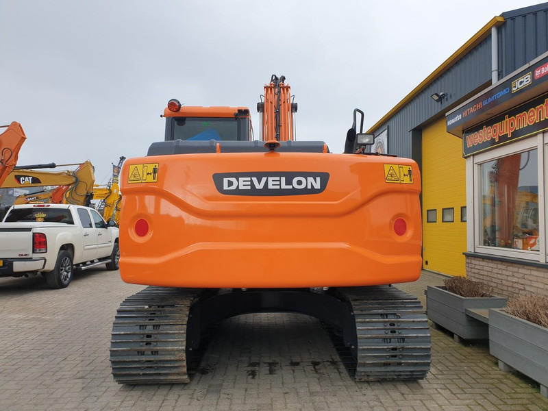 Develon DX140LC - Ekskavator perayap: gambar 4 Develon DX140LC - Ekskavator perayap: gambar 4