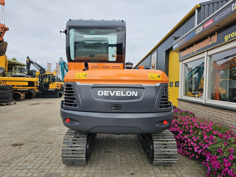 Develon DX60E-10N - Ekskavator mini: gambar 4 Develon DX60E-10N - Ekskavator mini: gambar 4