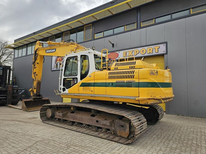 Doosan DX235NLC-5 - Ekskavator perayap: gambar 3 Doosan DX235NLC-5 - Ekskavator perayap: gambar 3
