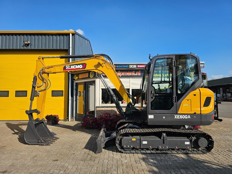 XCMG XE60GA - Ekskavator mini: gambar 1 XCMG XE60GA - Ekskavator mini: gambar 1