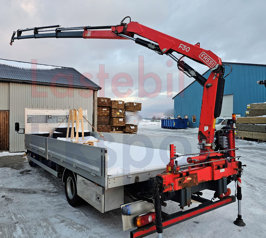 MITSUBISHI Fuso CANTER / FASSI F50 / LOW KM - Truk derek: gambar 1 MITSUBISHI Fuso CANTER / FASSI F50 / LOW KM - Truk derek: gambar 1