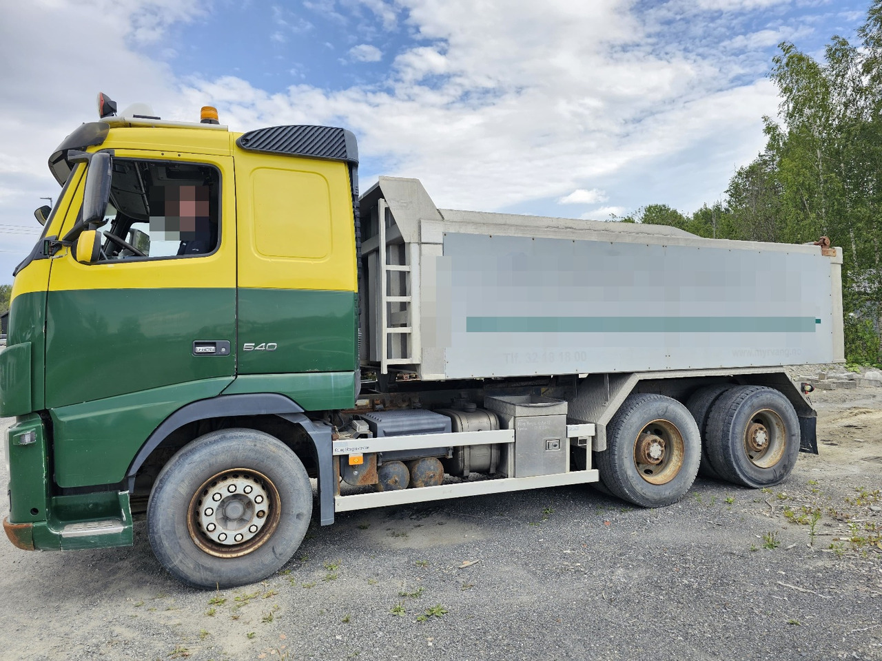 Volvo FH16 540 6x4 Retarder - Truk jungkit: gambar 3 Volvo FH16 540 6x4 Retarder - Truk jungkit: gambar 3