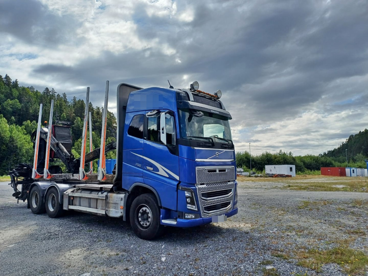 Volvo FH16 750 - Truk logging, Truk derek: gambar 2 Volvo FH16 750 - Truk logging, Truk derek: gambar 2