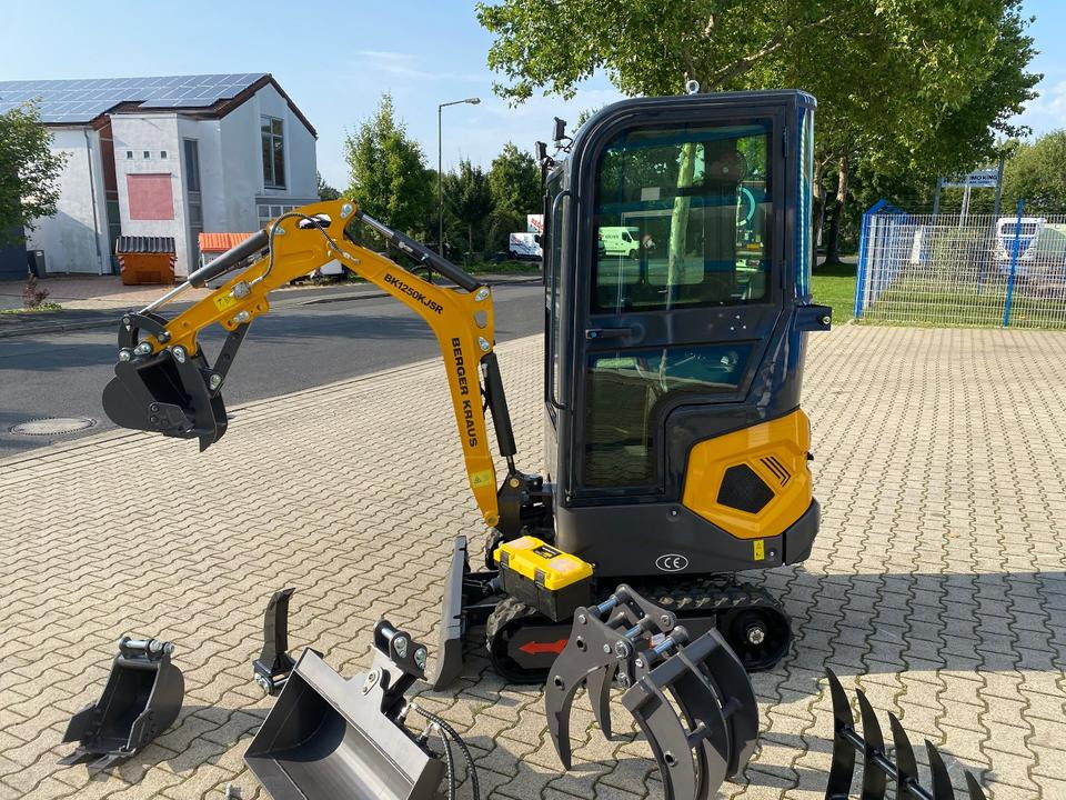 Minibagger BK1250KJSR inkl. großem Zubehörpaket *INKL.19% MWST*BERGER KRAUS*KUBOTA* VERSTELLFAHRWERK*SOFORT!* - Ekskavator mini: gambar 4 Minibagger BK1250KJSR inkl. großem Zubehörpaket *INKL.19% MWST*BERGER KRAUS*KUBOTA* VERSTELLFAHRWERK*SOFORT!* - Ekskavator mini: gambar 4