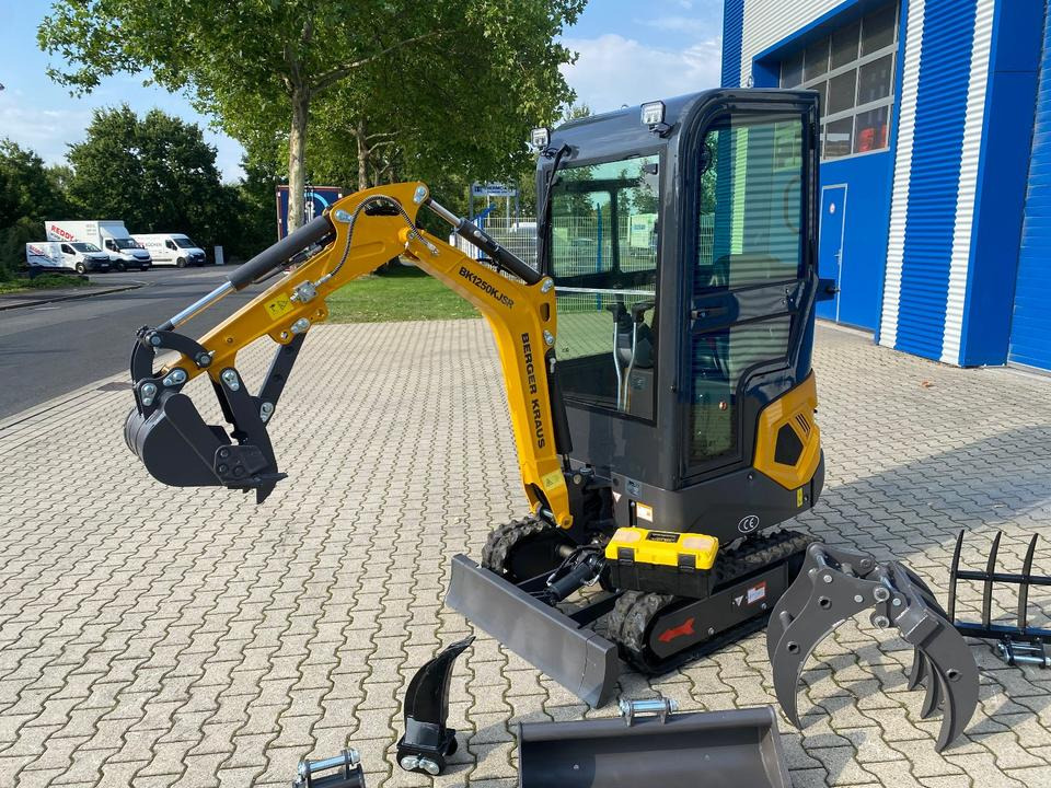 Minibagger BK1250KJSR inkl. kleinem Zubehörpaket *INKL.19% MWST*BERGER KRAUS*KUBOTA* VERSTELLFAHRWERK*SOFORT!* - Ekskavator mini: gambar 4 Minibagger BK1250KJSR inkl. kleinem Zubehörpaket *INKL.19% MWST*BERGER KRAUS*KUBOTA* VERSTELLFAHRWERK*SOFORT!* - Ekskavator mini: gambar 4