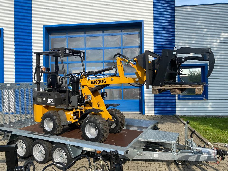 Radlader/Hoflader BK906 inkl. Tieflader und großem Zubehörpaket *INKL.19% MWST*BERGER KRAUS*PERKINS*CE*SOFORT!* - Ekskavator mini, Trailer: gambar 5 Radlader/Hoflader BK906 inkl. Tieflader und großem Zubehörpaket *INKL.19% MWST*BERGER KRAUS*PERKINS*CE*SOFORT!* - Ekskavator mini, Trailer: gambar 5