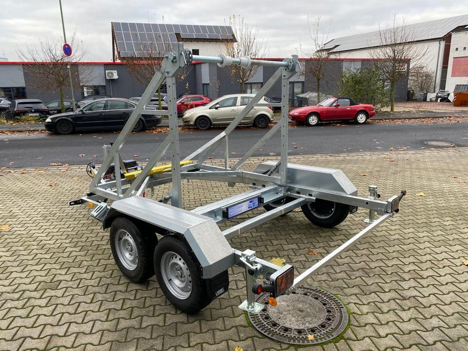 Vermietung / Kabelanhänger 3500KG E-Winde / Nutzlast 2825KG / Kabeltrommel-Anhänger / Glasfaser/ 3 Tage - Trailer kabel: gambar 5 Vermietung / Kabelanhänger 3500KG E-Winde / Nutzlast 2825KG / Kabeltrommel-Anhänger / Glasfaser/ 3 Tage - Trailer kabel: gambar 5