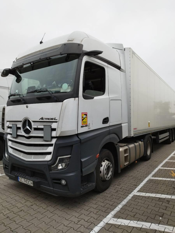 Schmitz Cargobull 3 axles xLiftachse - Semi-trailer isotermal: gambar 2 Schmitz Cargobull 3 axles xLiftachse - Semi-trailer isotermal: gambar 2