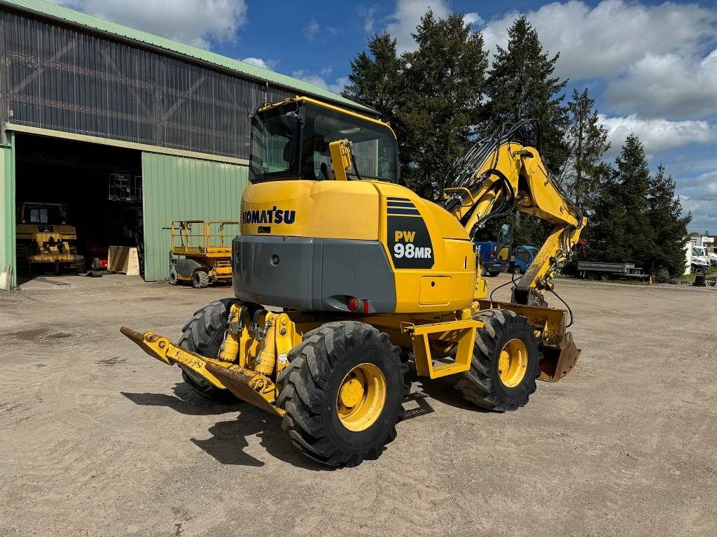 Komatsu PW 98 MR-8 - Ekskavator roda: gambar 4 Komatsu PW 98 MR-8 - Ekskavator roda: gambar 4