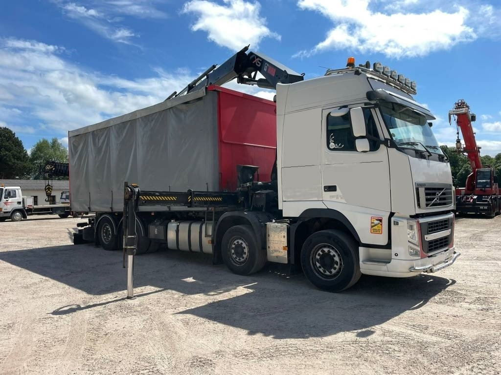 Volvo FH 460 - Truk dengan terpal samping, Truk derek: gambar 1 Volvo FH 460 - Truk dengan terpal samping, Truk derek: gambar 1