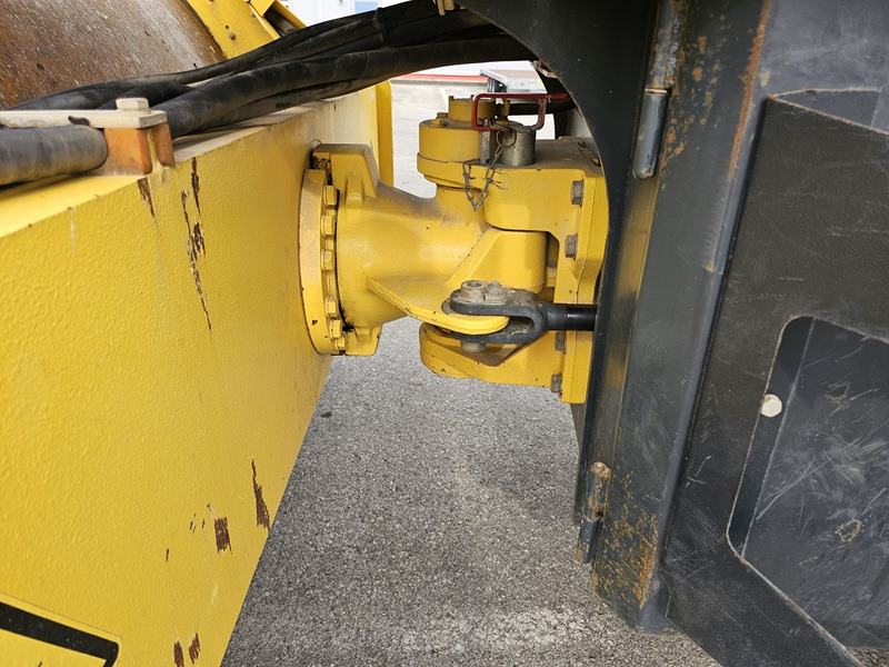 Pemadat BOMAG BW213DH-4 BVC: gambar 14 Pemadat BOMAG BW213DH-4 BVC: gambar 14