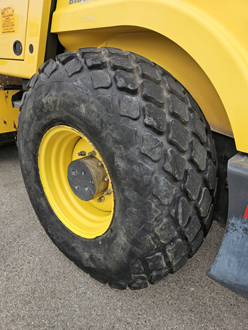 Pemadat BOMAG BW213DH-4 BVC: gambar 21 Pemadat BOMAG BW213DH-4 BVC: gambar 21