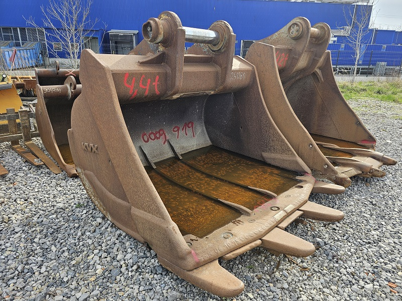 CATERPILLAR 365C,374D/E - Ekskavator perayap: gambar 1 CATERPILLAR 365C,374D/E - Ekskavator perayap: gambar 1