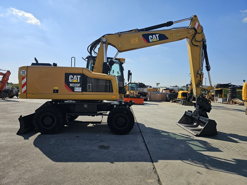 CATERPILLAR M320F - Ekskavator roda: gambar 4 CATERPILLAR M320F - Ekskavator roda: gambar 4
