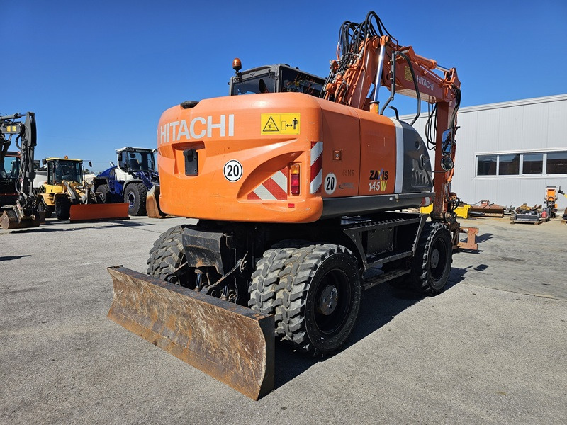 HITACHI ZX145W-3 - Ekskavator roda: gambar 3 HITACHI ZX145W-3 - Ekskavator roda: gambar 3