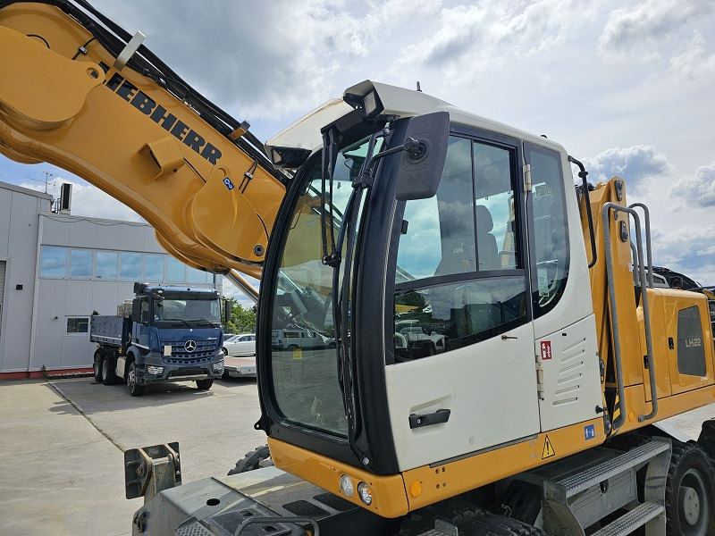 Mesin pengisi LIEBHERR LH22M: gambar 9 Mesin pengisi LIEBHERR LH22M: gambar 9